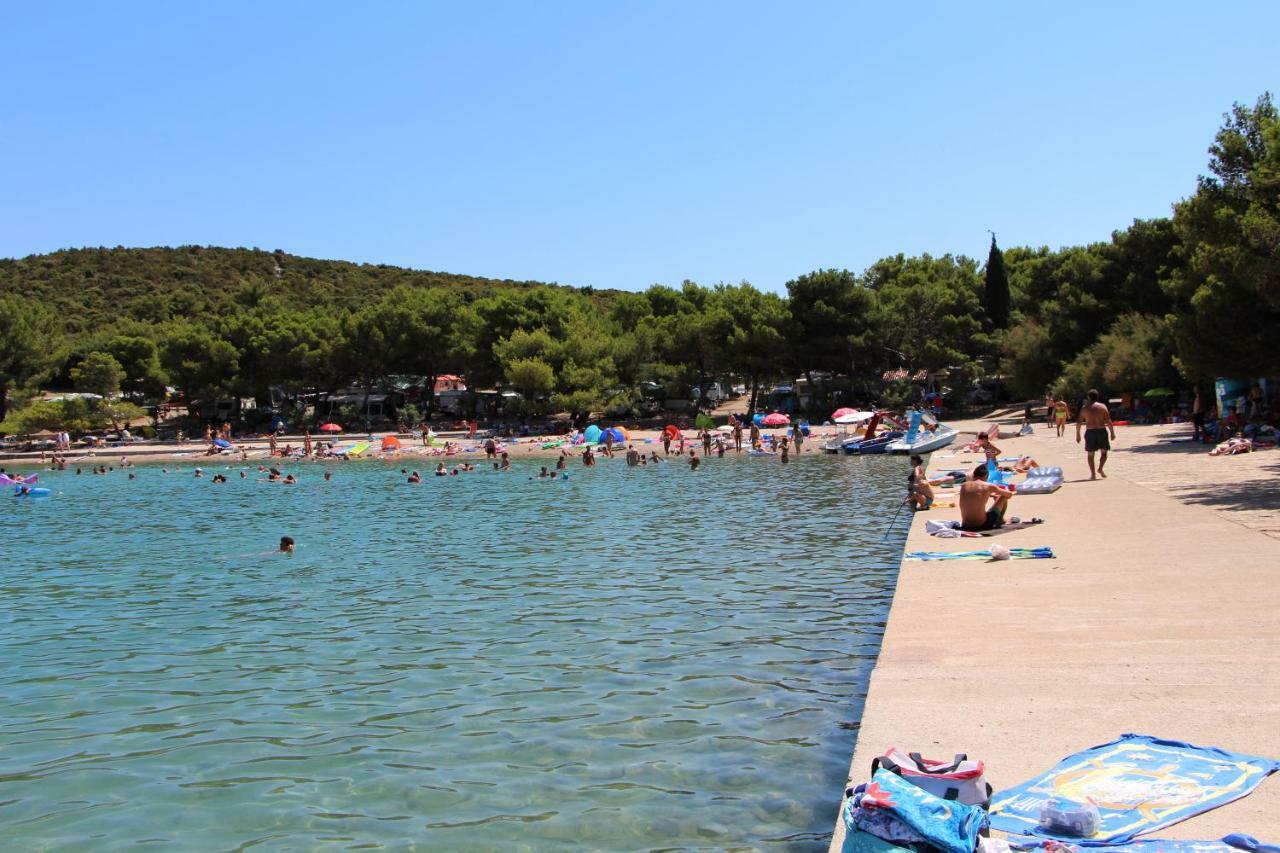 Guesthouse Mila Tisno Dış mekan fotoğraf