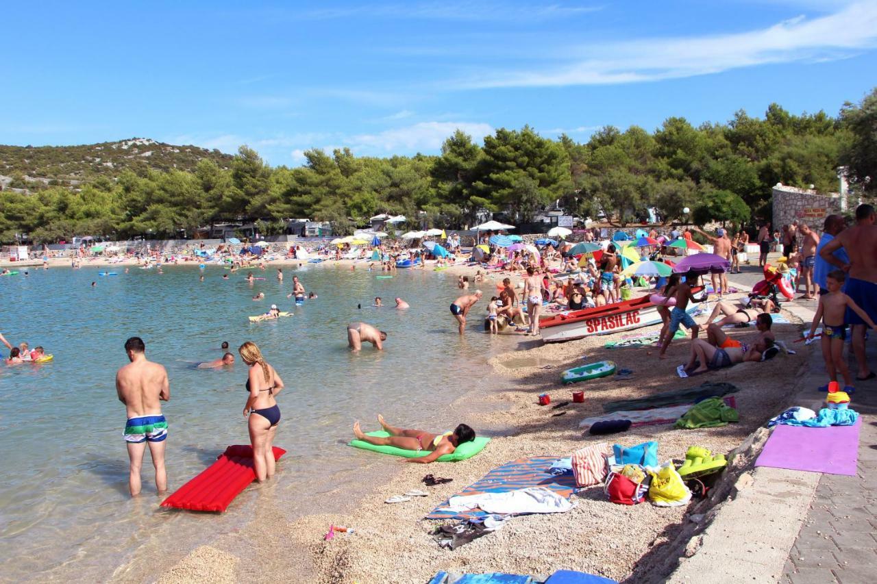 Guesthouse Mila Tisno Dış mekan fotoğraf