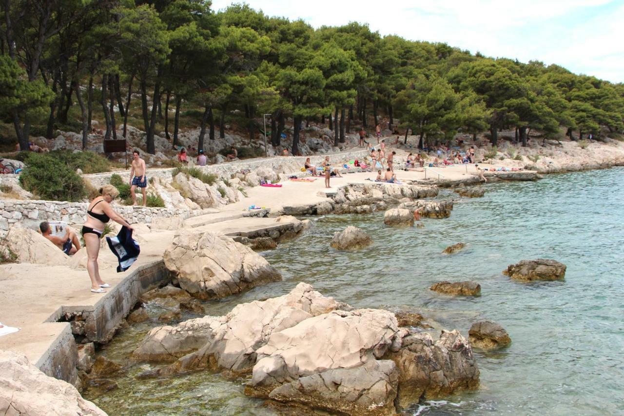 Guesthouse Mila Tisno Dış mekan fotoğraf