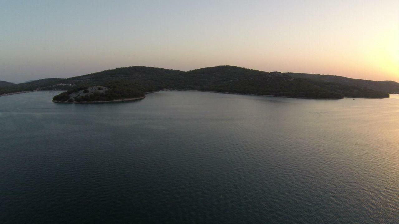 Guesthouse Mila Tisno Dış mekan fotoğraf